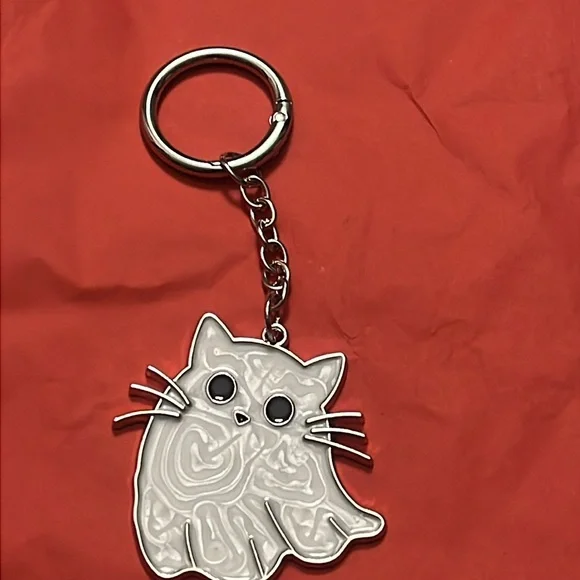 Silver Cat Ghost Keychain / Bag Charm NWT Spooky Halloween Keys - Picture 2 of 7